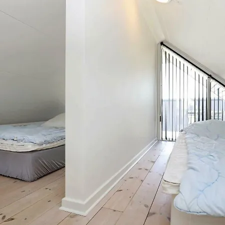 Ferienhaus Four-bedroom Holiday In Blavand 16